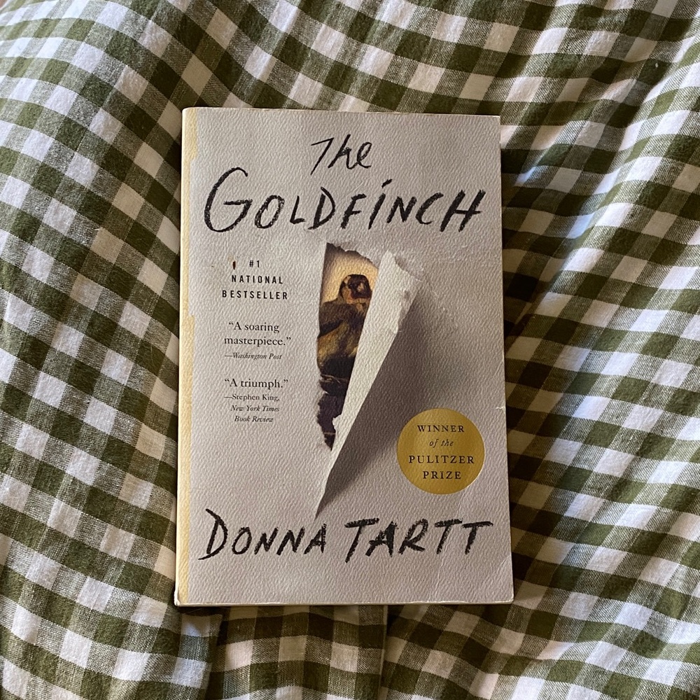 The Goldfinch by Donna Tartt softcover